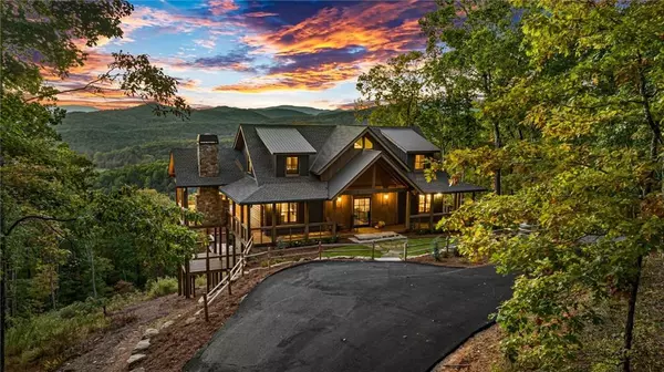 116 Round Top RD, Mineral Bluff, GA 30559