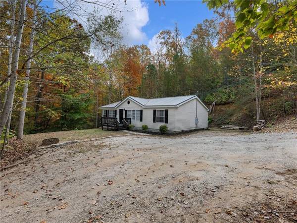 195 Vandiviere RD, Dawsonville, GA 30534