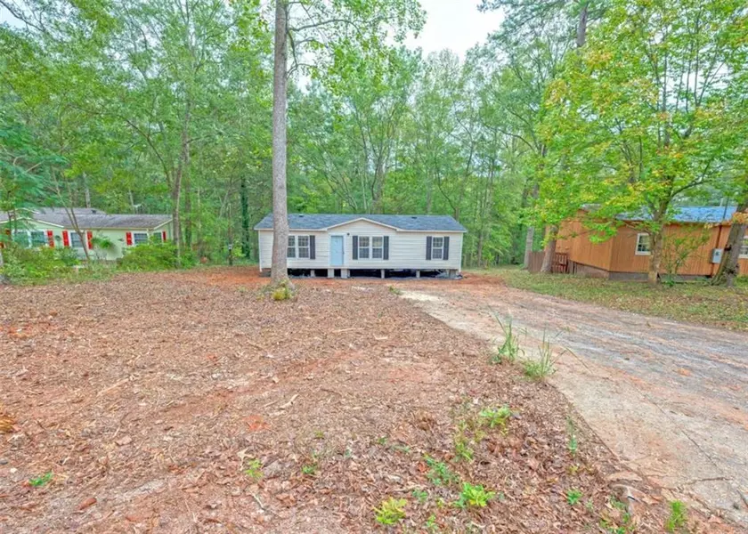 671 Lake Harbor TRL, Martin, GA 30557