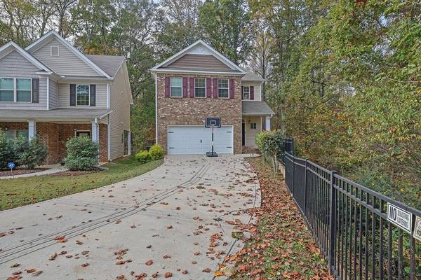 5729 Westin CIR, Flowery Branch, GA 30542