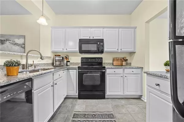 Decatur, GA 30032,3298 Sheffield CIR