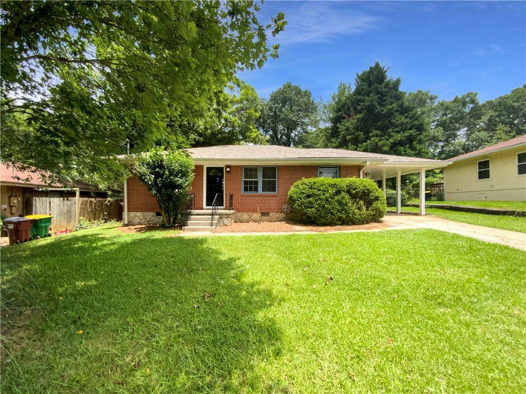 828 Pinevalley DR, Forest Park, GA 30297