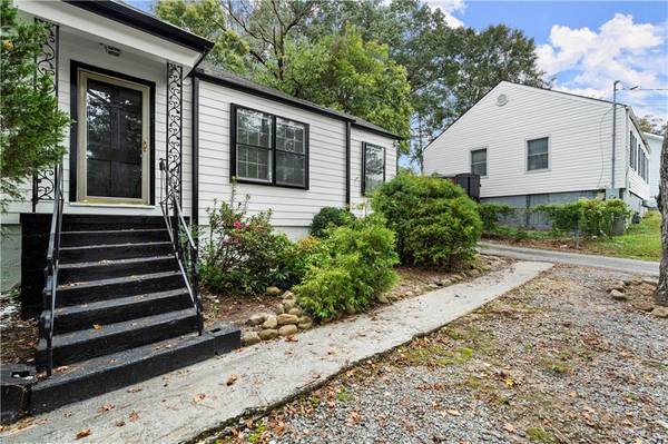 4118 CLAIRMONT RD, Chamblee, GA 30341