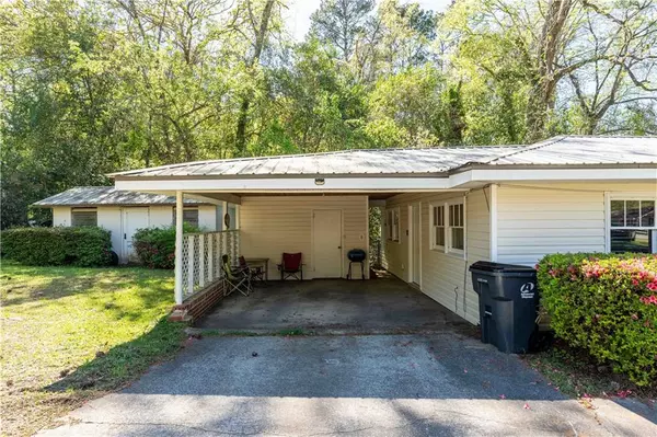 Milledgeville, GA 31061,1211 Pinewood DR SE