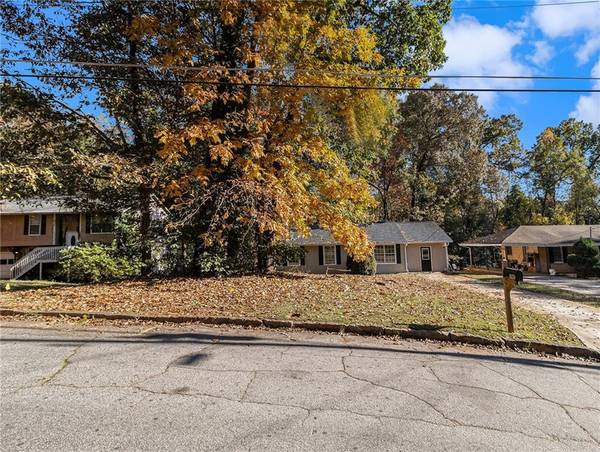 2887 Rockcliff RD SE, Atlanta, GA 30316