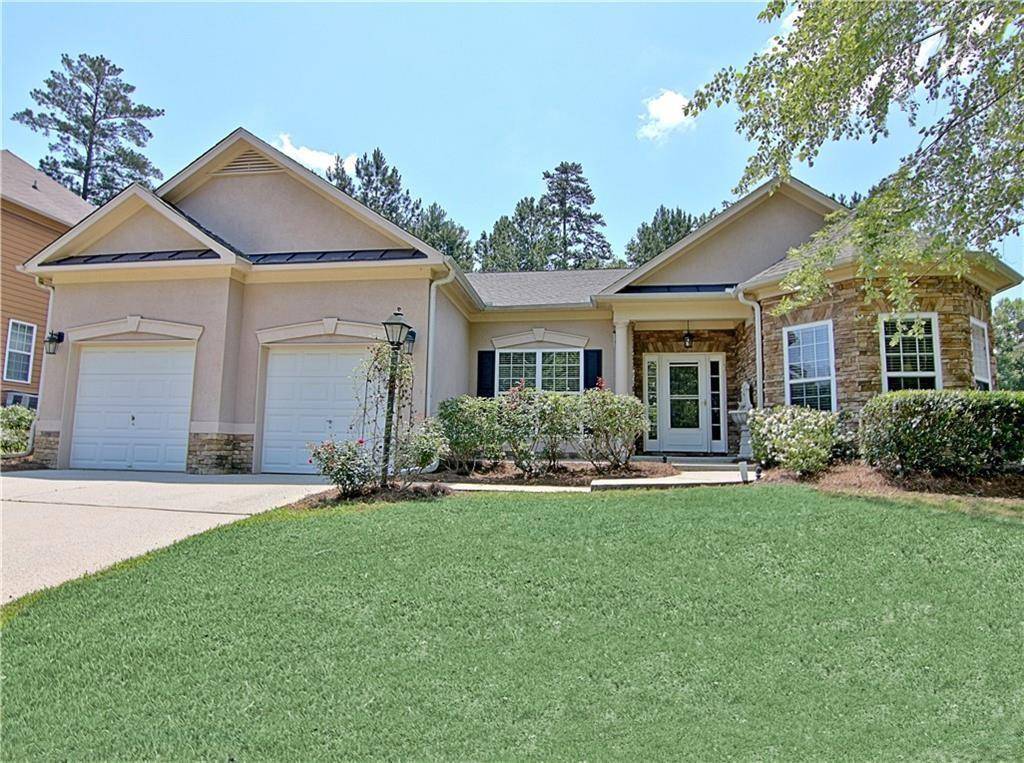 7754 The Lakes DR, Fairburn, GA 30213