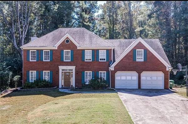 4220 Singing Post LN NE, Roswell, GA 30075