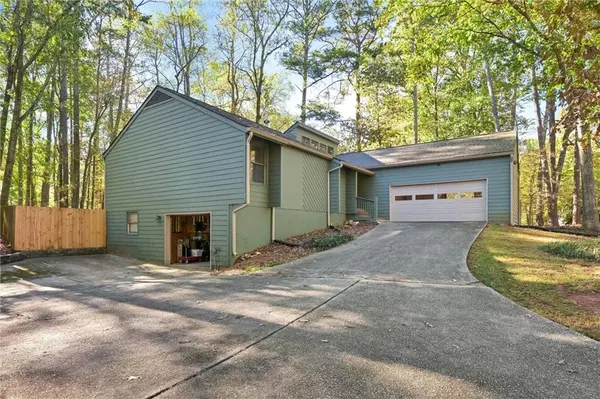 3285 Sutcliffe RDG NW, Marietta, GA 30064