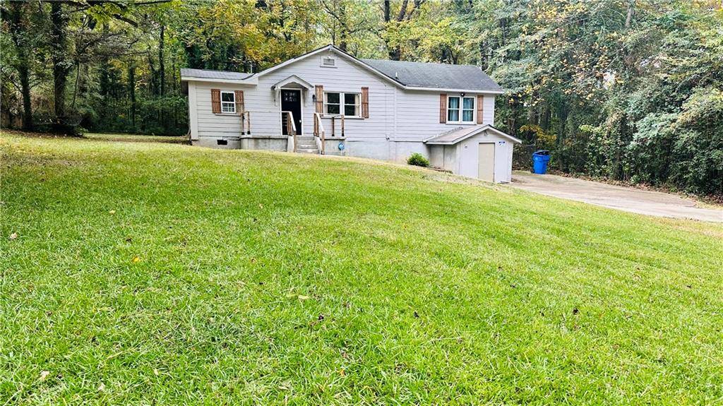 33 Stratford DR NW, Atlanta, GA 30311