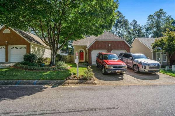 273 Dennis DR, Alpharetta, GA 30009