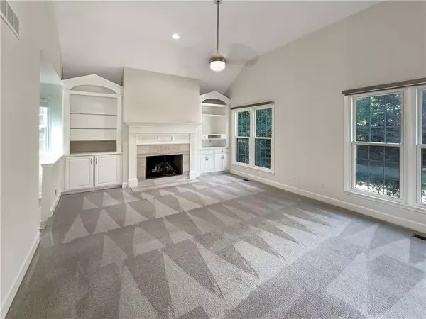 Marietta, GA 30062,807 Oak Trail DR
