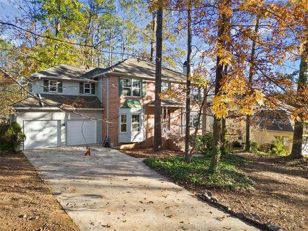 2383 Battle Forest DR SW, Marietta, GA 30064