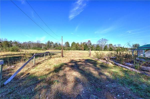 120 Smith Rail RD, Lyerly, GA 30730