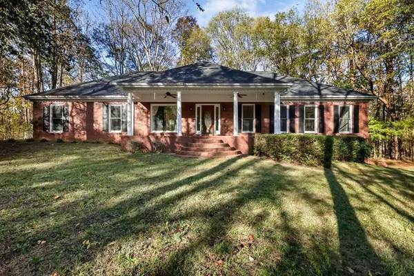 200 Riverridge TRL, Oxford, GA 30054