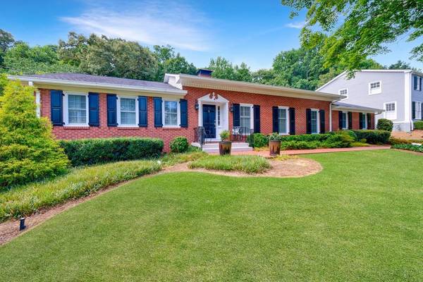 56 Brandon Ridge DR NE, Sandy Springs, GA 30328