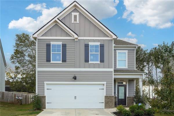 6004 Screech Owl DR, Flowery Branch, GA 30542