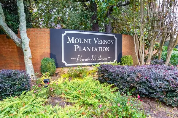 111 Mount Vernon CIR, Atlanta, GA 30338