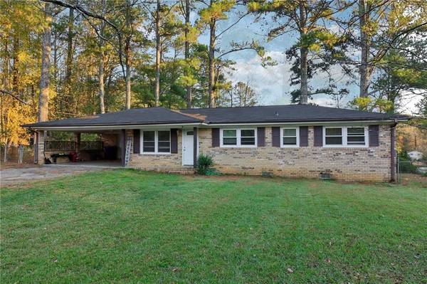 127 Rosewood DR, Dallas, GA 30132