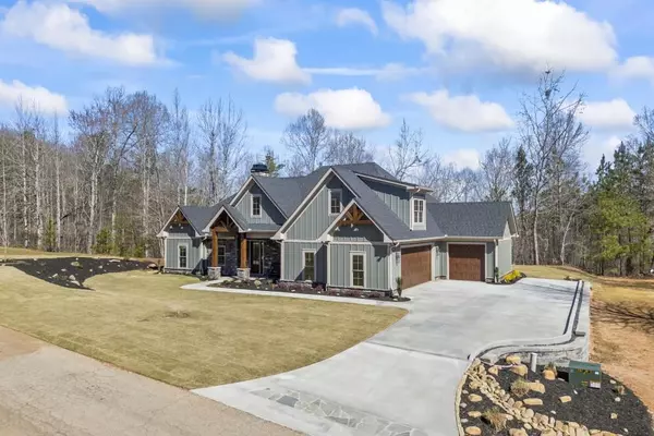 Toccoa, GA 30577,410 Edgewater TRL