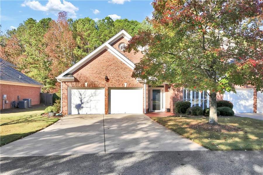 8605 Hope Vine, Roswell, GA 30076