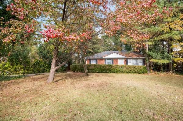 2110 Dellwood PL, Decatur, GA 30032