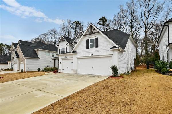 230 Wildrose CIR, Holly Springs, GA 30115