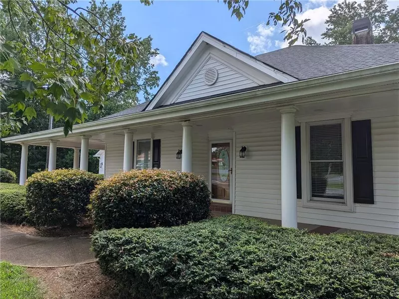 1404 Peachtree Parkway, Cumming, GA 30041