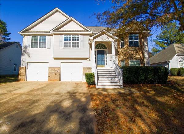 332 Mica TRL, Riverdale, GA 30296