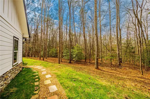 Dahlonega, GA 30533,90 Lake Point DR