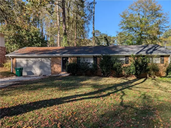 2348 Clifton Springs MNR, Decatur, GA 30034