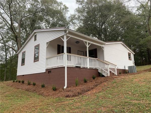 61 ruby LN, Royston, GA 30662