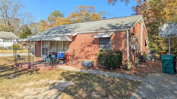 944 Forest AVE, Forest Park, GA 30297