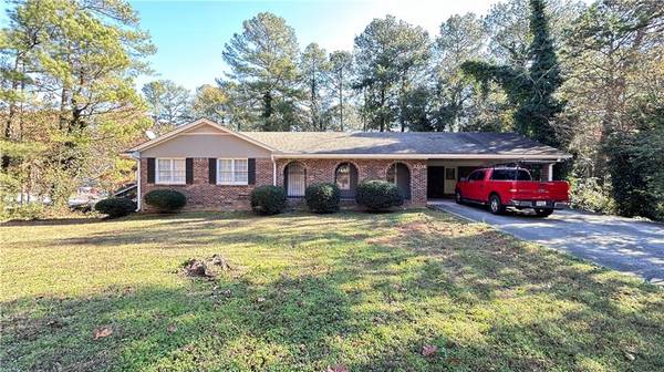 3204 Kimberly Woods CT SW, Lilburn, GA 30047