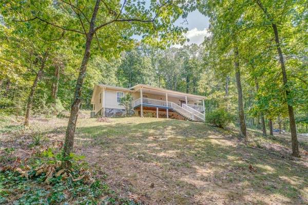 1682 Lyerly Dam RD, Lyerly, GA 30730