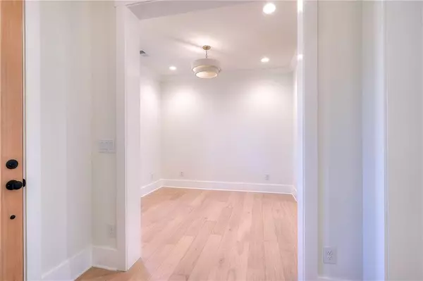 Covington, GA 30014,211 Iroquois Ct