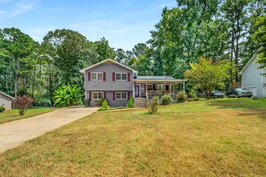 3989 Woodland CIR SE, Conyers, GA 30013