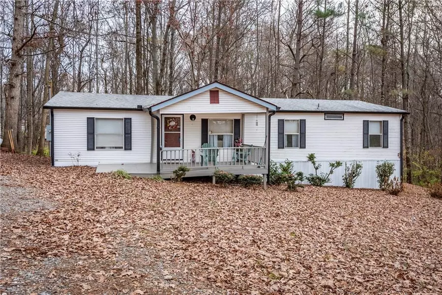 111 Lindsey LN, Jasper, GA 30143