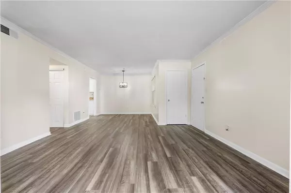 Atlanta, GA 30318,1150 Collier RD NW #4B