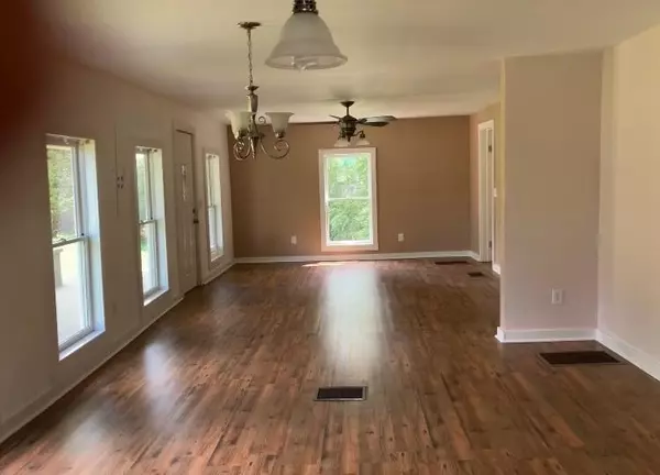 Summerville, GA 30747,359 Back Penn RD