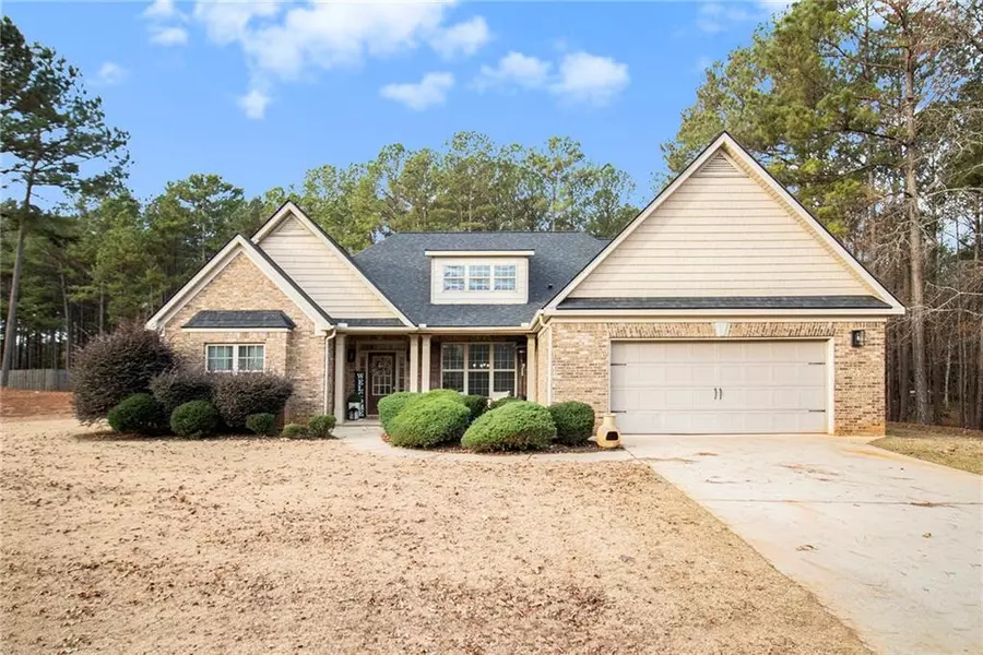 51 Cainbridge Park Dr, Newnan, GA 30263