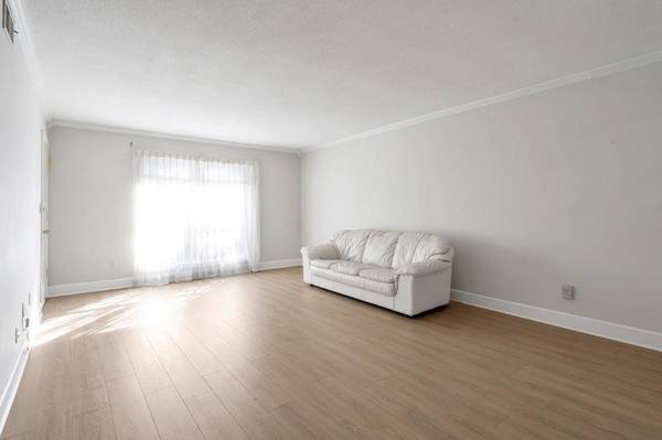 6851 Roswell RD #D14, Atlanta, GA 30328