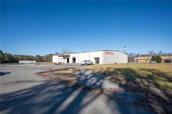 Calhoun, GA 30701,1849 Highway 41 South SW