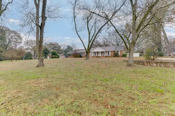 Royston, GA 30662,240 Bowers ST