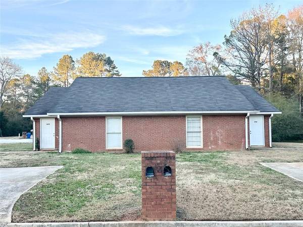 1701 RIVERSIDE CT NE, Conyers, GA 30013