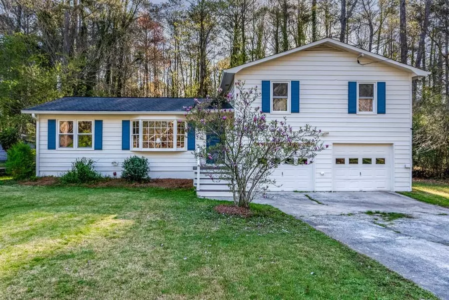 3090 Karen LN NE, Marietta, GA 30062