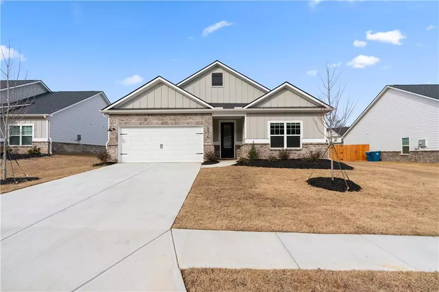 3934 Saddle Bag CT, Dacula, GA 30019