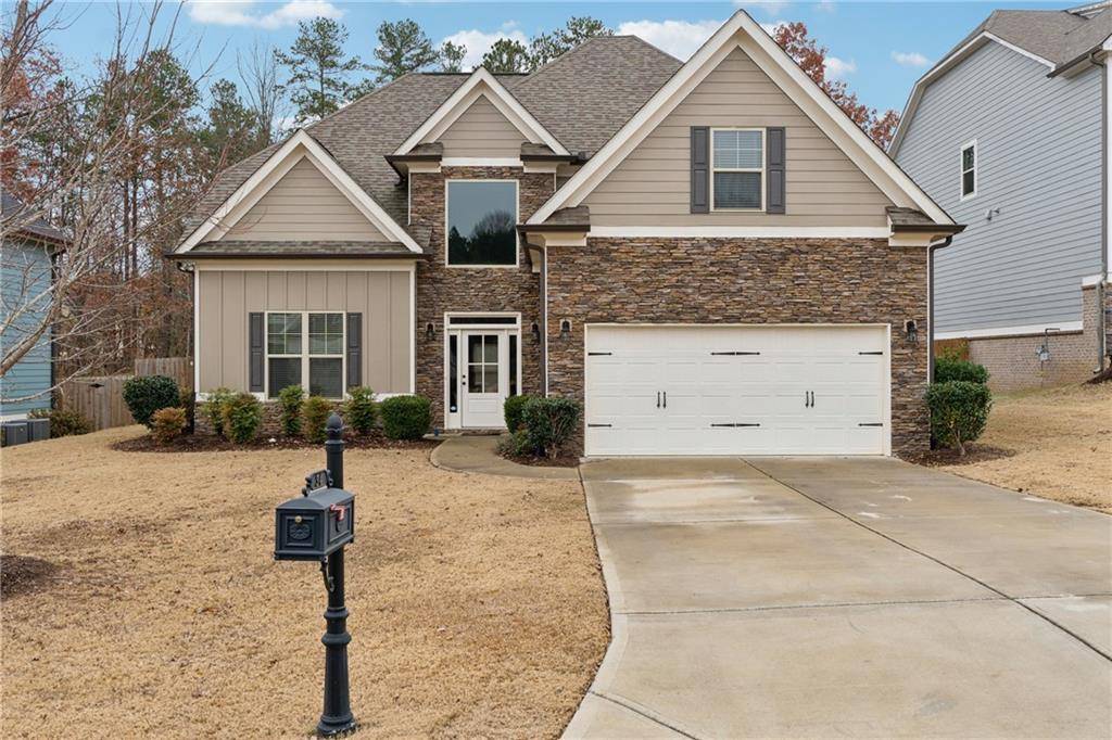 34 Lakewood CT SE, Cartersville, GA 30120