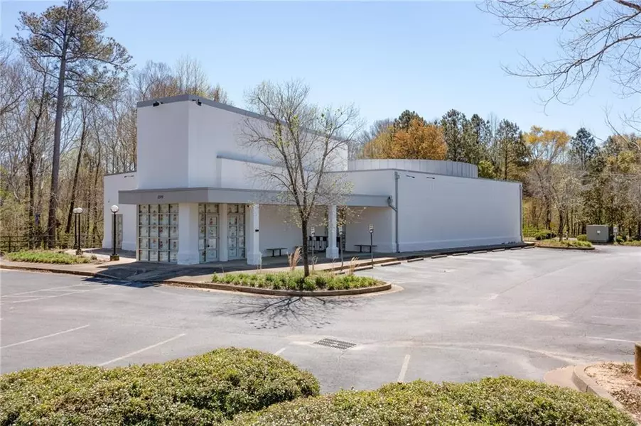 2375 Mansell RD, Alpharetta, GA 30022