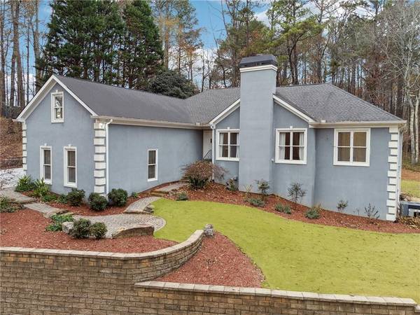 38 Timberlost TRL, Suwanee, GA 30024