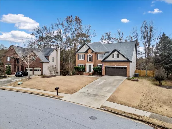 Suwanee, GA 30024,8415 River Walk LNDG